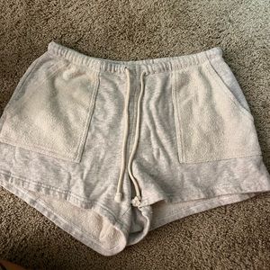 Aerie terry cloth comfy shorts w/pockets